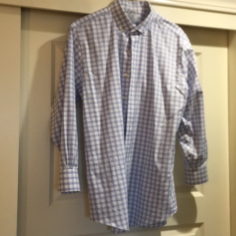 Men’s Brooks Brothers Dress shirt